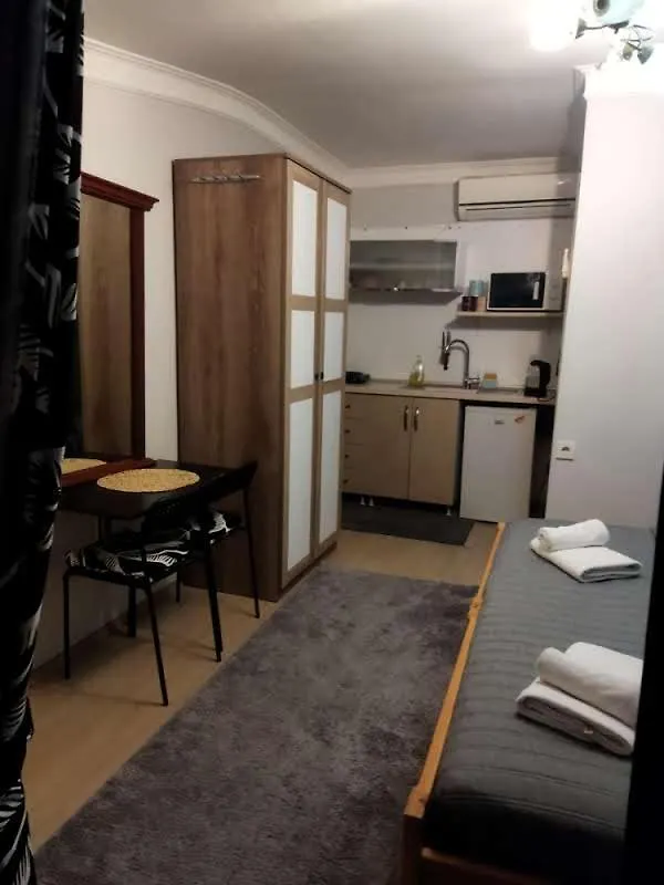 Nelly Guesthouse Istanbul