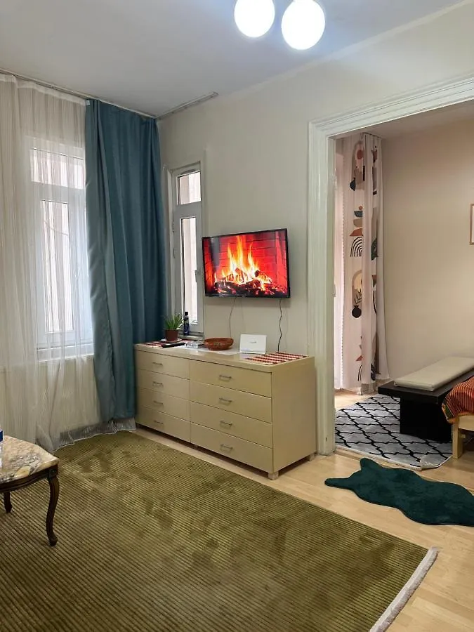 Nelly Guesthouse Istanbul