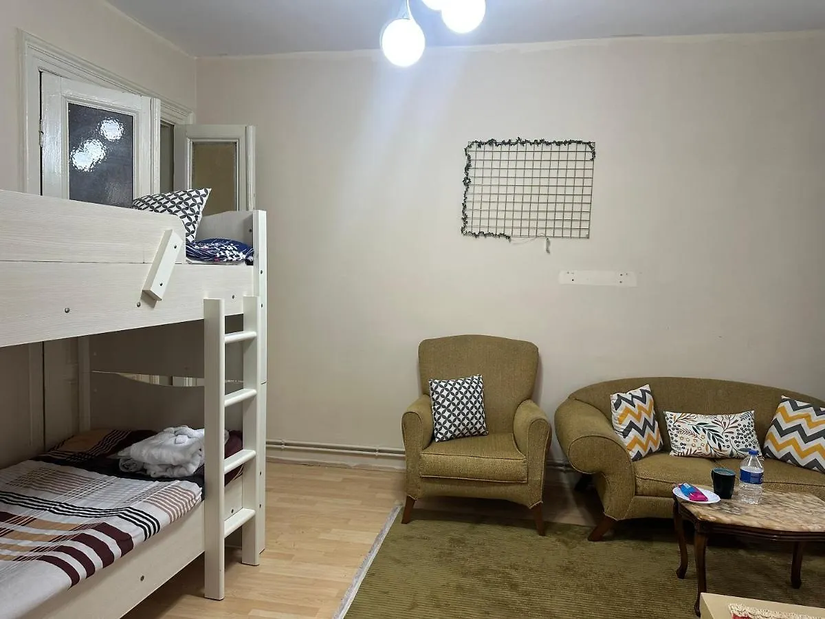 Nelly Guesthouse Istanbul