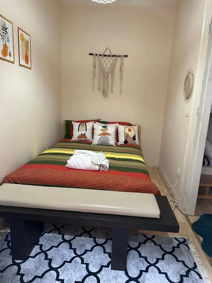 Nelly Guesthouse Istanbul Guest house